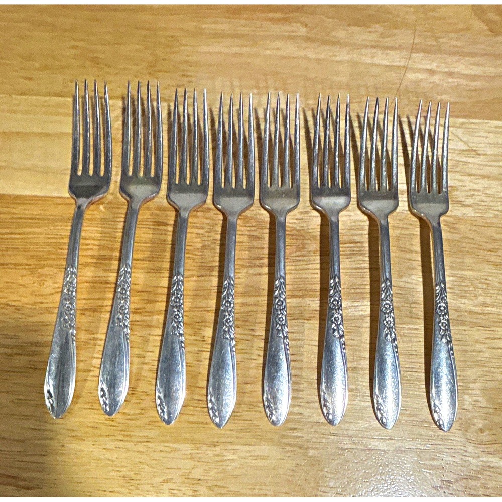 Wm. A. Rogers Sectional Silver Plated Floral Dinner Forks, Oneida Set of 8